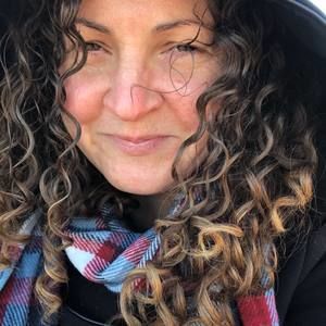 Meet your Posher, Sharon